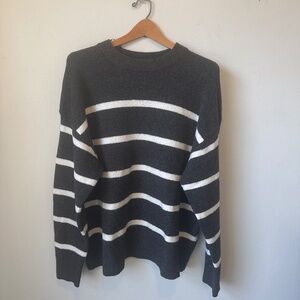 Market and Spruce gray and white striped sweater